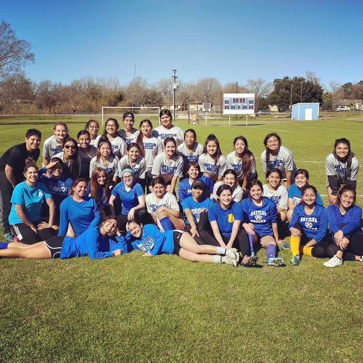 ladyrattler_soc's tweet photo. Thank you to all our amazing alumni for coming out to play this morning! We wouldn’t be a successful program without each of these players!! #WeAreNavasota https://t.co/N8k6xNhzq7