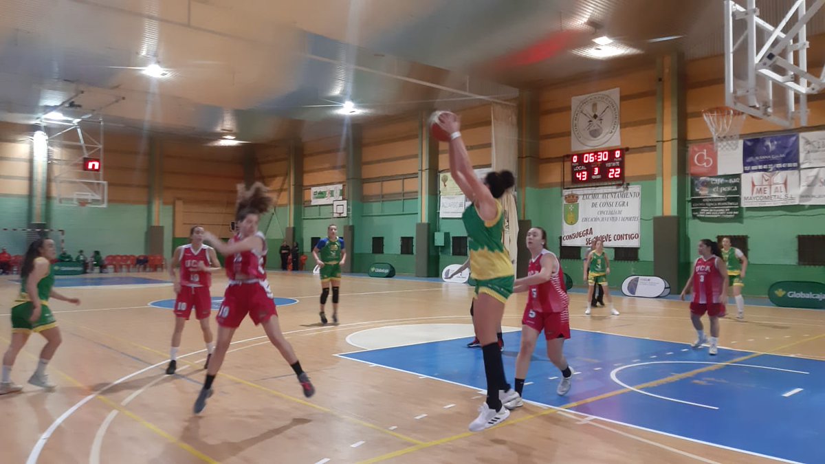 fbclm's tweet photo. 🏆Copa primera nacional femenina.

@CBALQAZERES segundo finalista al derrotar a @ucacb en la segunda semifinal.

#copafem https://t.co/lu5d647de7