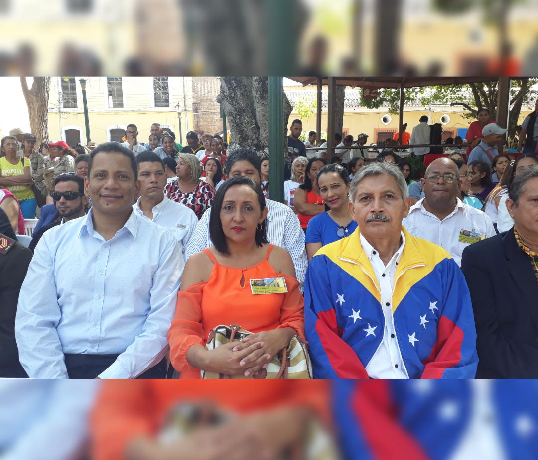OficialUnerg's tweet photo. #PatriaRebelde Autoridades de la Unerg Núcleo Calabozo, presente en los actos conmemorativos del 296 Aniversario de la Villa de Todos los Santos. @NicolasMaduro @MppeuVE @jlberroteran 
#UnergActivaYProductiva
#ProducirEsVencer https://t.co/wAAQcwEj5j