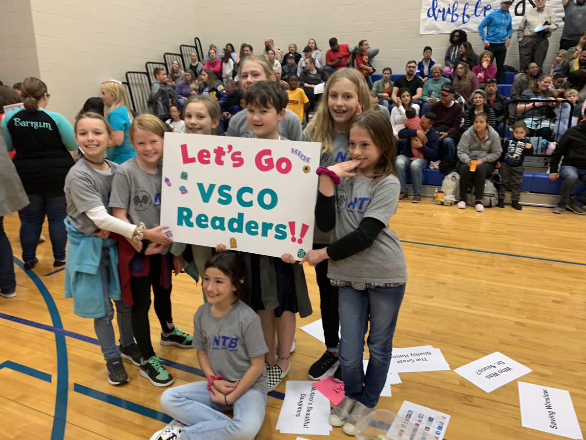LibraryFrench's tweet photo. Super proud of the French VSCO Readers for all their hard working at today’s competition and earning 2nd place #kleinntb https://t.co/HgkLM3q9Gi