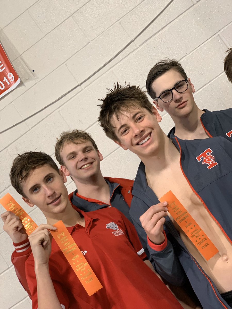 MrRoszyk's tweet photo. @TomballSwimming @TISDTHS @TISD_athletics 8th place girls 400 Relay and 7th place boys! https://t.co/QlhlOrGDFI