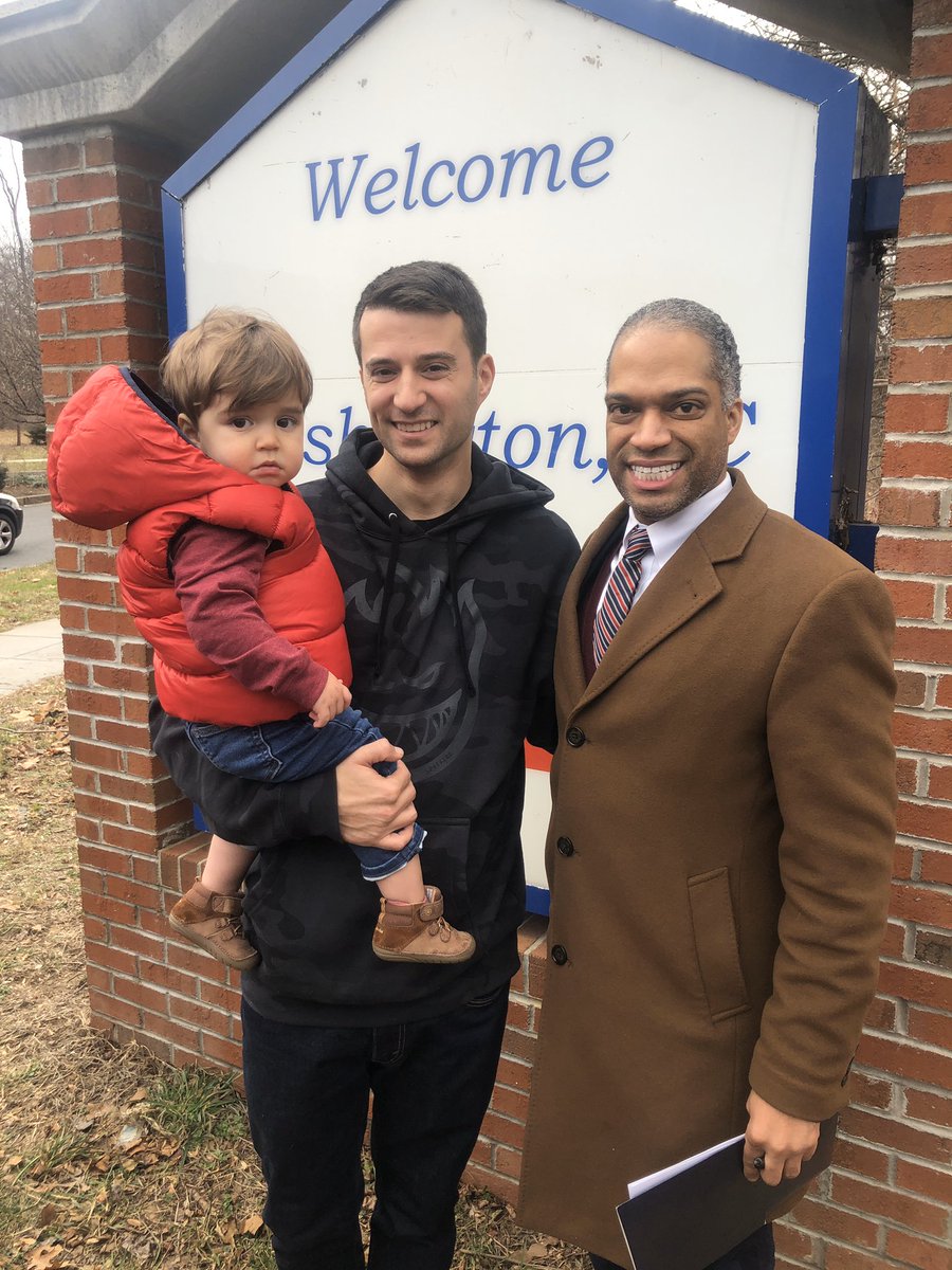 Gary_AtLarge's tweet image. Brandon T. Todd getting it done and making it happen at the 16th Street Circle ground breaking. #LongTimeComing #Ward4Proud✅