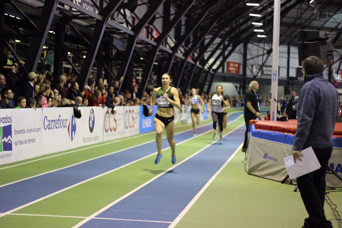 AOMH14's tweet photo. 400m FEMMES
L'urkrainienne Yana KACHUR s'empare de l'or avec plus d'une seconde d'avance 🚀
🥇 53"43 🇺🇦 Yana KACHUR
🥈 54"90 🇪🇬 Eman MAHMOUD
🥉 55"68 🇫🇷 Eugénie HUE
#MeetingMondeville2020 #MeetingMondeville #AOMH https://t.co/pJ0gLg7FGN https://t.co/AXJv83IfnJ