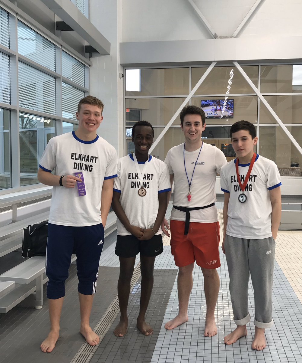 jennypnolan's tweet photo. Congratulations to our divers on their  strong showing at NIC today! @NickHardy7 2nd place, @HenryGatzemeyer 3rd and @carter_hazzard 7th. All 3 guys on the podium!💦💙 @echs_sports https://t.co/Z7ObMtpaL9