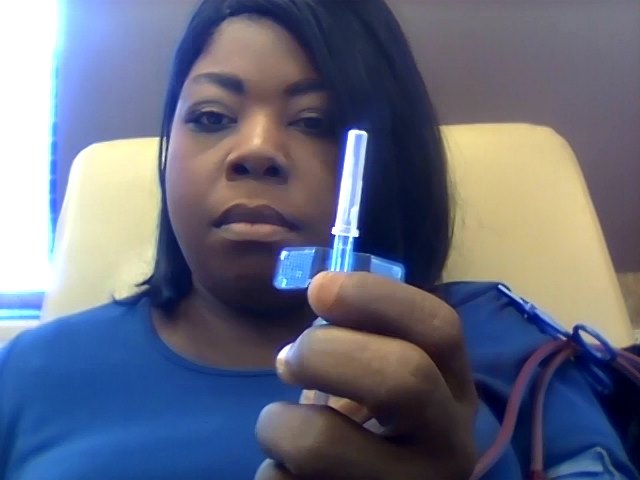 MJsLoveSlave's tweet photo. I got THREE needles today because one of the sticks didn't work properly. And YES, it did hurt as badly as you'd think. 
#DialysisProblems 😩
Obviously, I am FAR from amused. https://t.co/awJ7LRXTMy