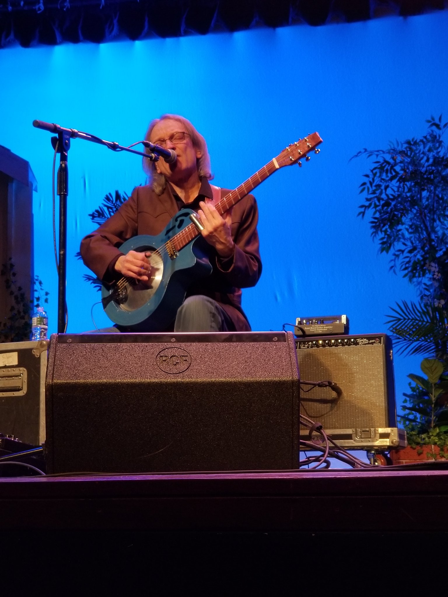 Happy birthday to a great musician and a true gentleman, Mr. Sonny Landreth! 