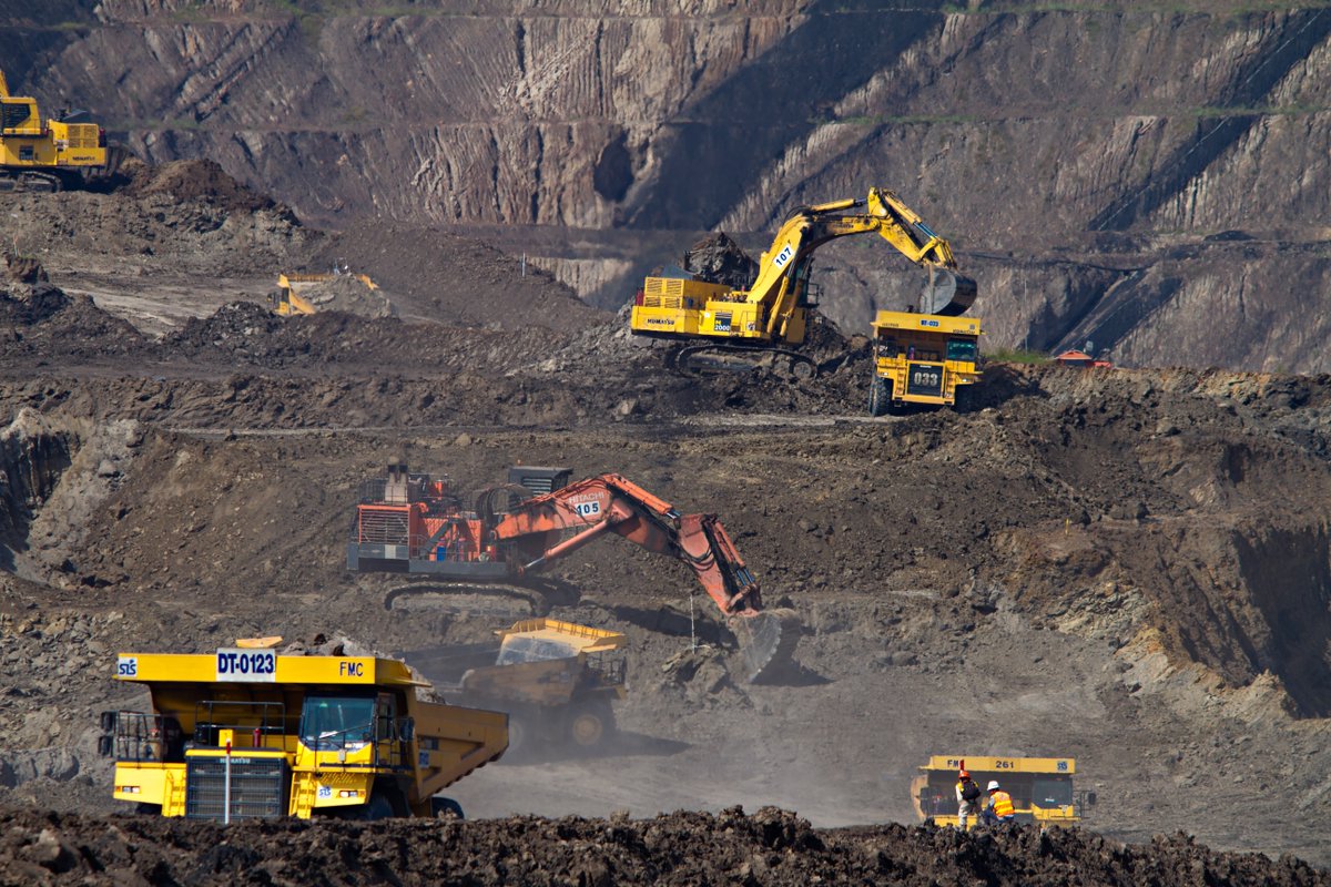 ClimateReality's tweet photo. Last week, Germany finalized its coal exit plan – making it the largest economy in the world to have a concrete plan to phase out coal. We’re excited to see this step toward a #RenewableRevolution! 
https://t.co/8OCWmtRxiv https://t.co/hyb5pAadp2