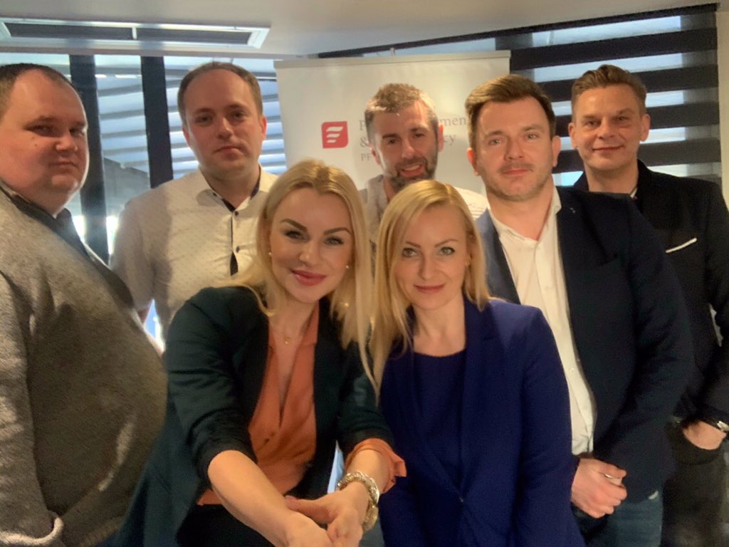 Athens_PAIH's tweet photo. Delegacja polskiego sektora IT w ateńskiej siedzibie PAIH #geosolution #aciee #IT #GIS #paih #zbh https://t.co/tB2z0b5MGG