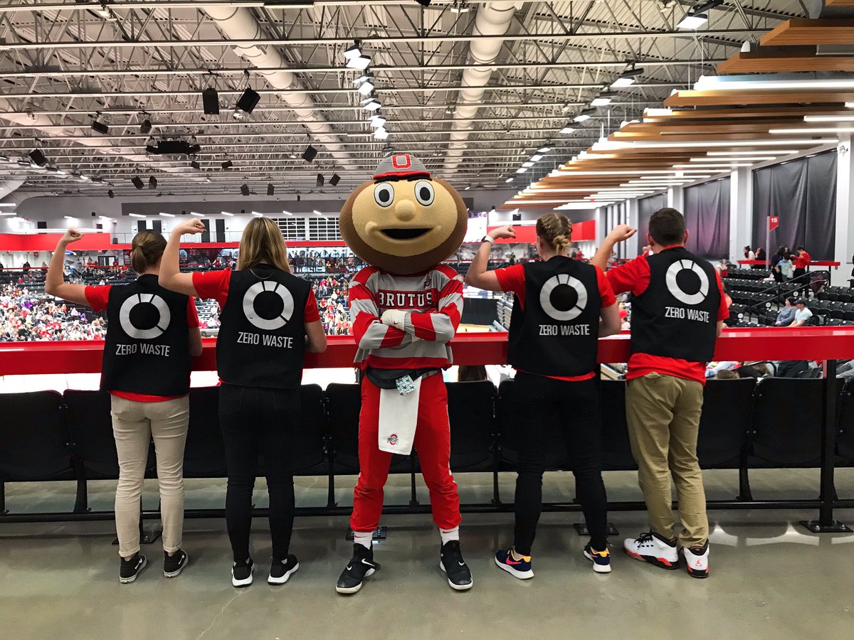 OhioStSustain's tweet photo. Brutus and the squad at the @ohiostatewgymnastics zero waste meet ♻️💪 #GoBucks https://t.co/zG12AANtro
