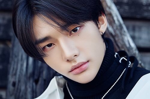 Hyunjin Stray Kids @hwangaussie