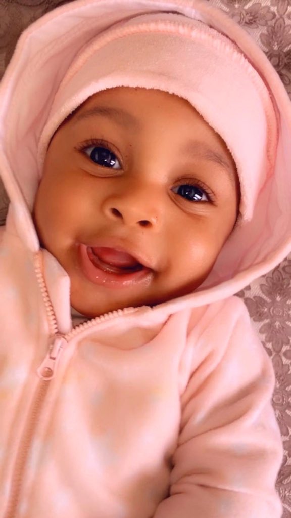 LynnK__'s tweet photo. baby girl💓 https://t.co/06LAxZkJf9