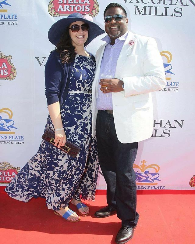 Mobilenerdy's tweet photo. Found this gem in the archives. Michelle loved the Queen's Plate. #queensplate2017 #redcarpet #alwaysVIP #dressedtoimpress #thathatthough #gohorseygo https://t.co/Uh8iogSYug https://t.co/SpvJkPntrr