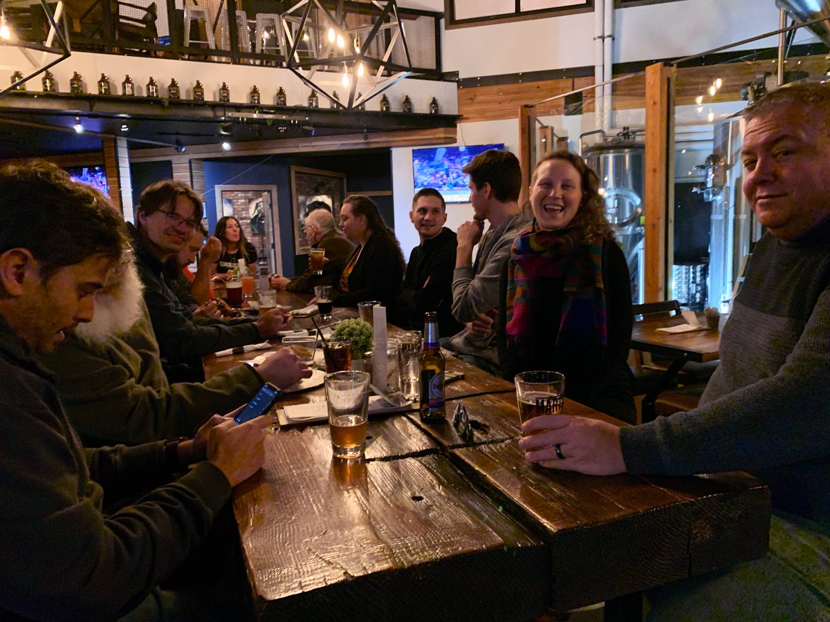 startupvernon's tweet photo. Photos from #geekbeers at @MartenBrewpub in #vernonbc https://t.co/Ff0iHCWxiG