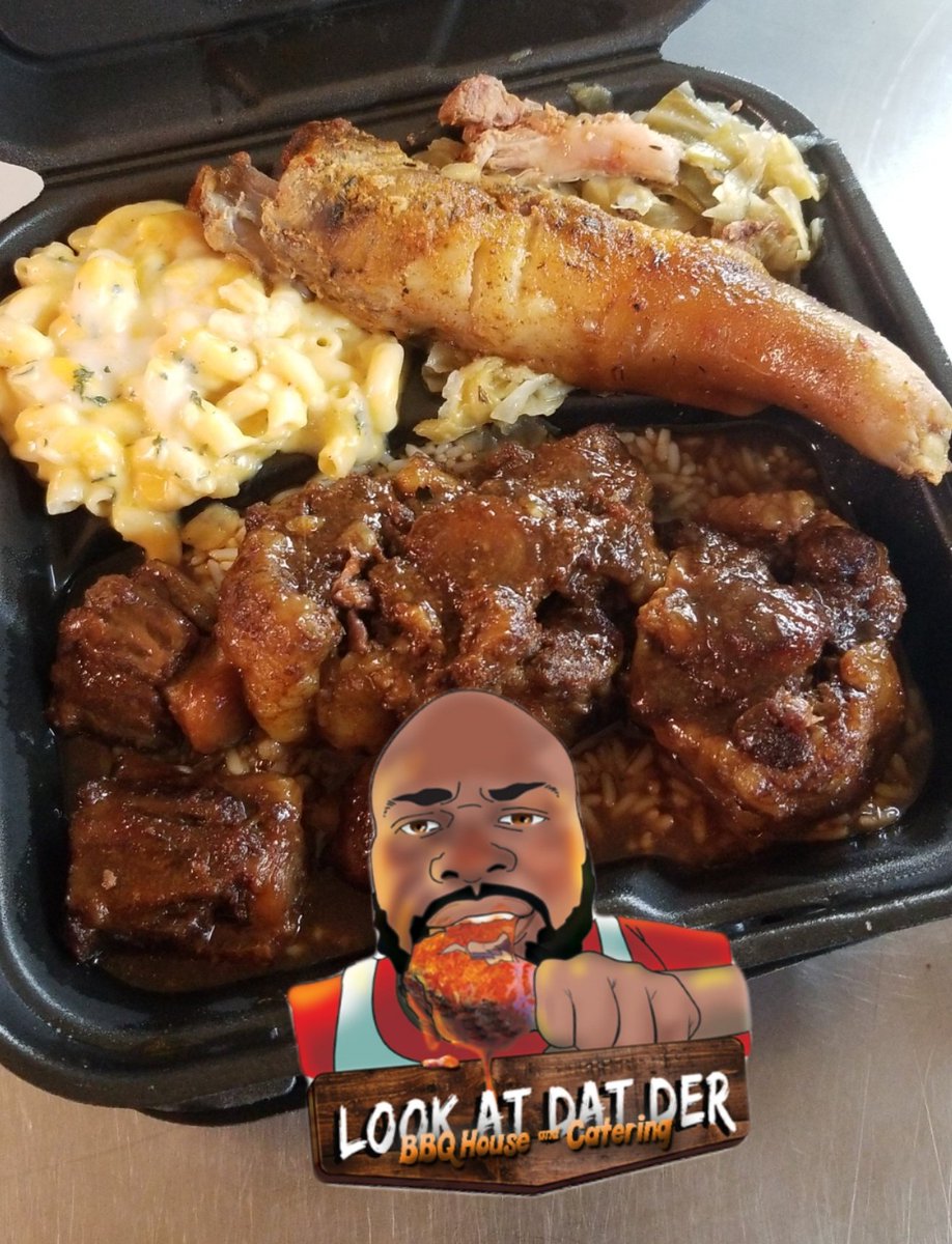 lookatdatder's tweet photo. Any combination you want you can get !!! 
Braised Oxtails Southern Style with Gravy
Dat OooooeyGooooey Mac&amp;Cheese &amp; Cabbage w/  a Baked Pigtail Add on! Now this is a true southern plate! Come get you one tomorrow!!! https://t.co/H5SIYC3GLa