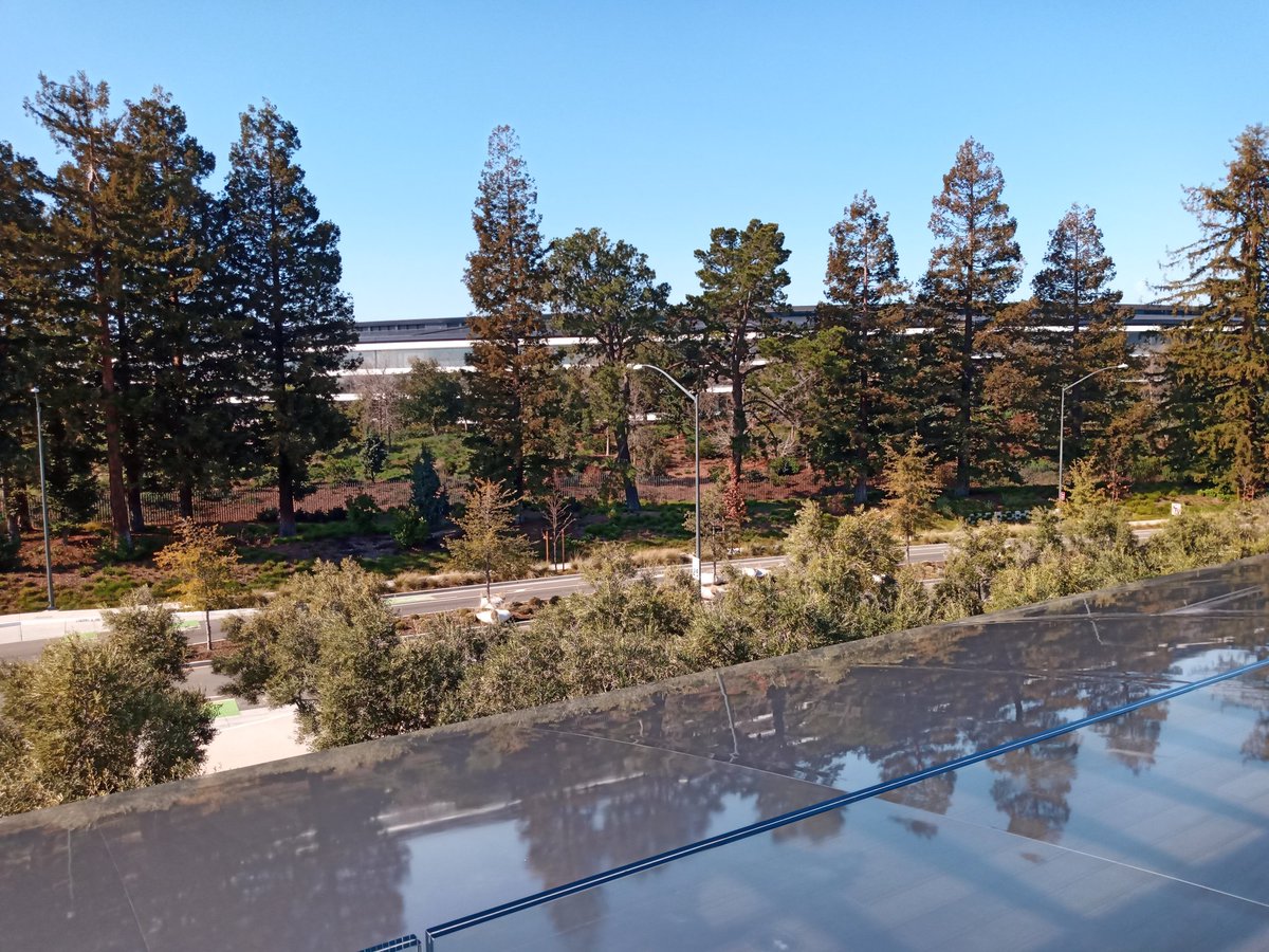 SeanMccolley's tweet photo. From one tech place #ISG to an other #AppleSpaceShip @pts_ag @t3rratech @t3rrausa https://t.co/zg1YOuI8gY