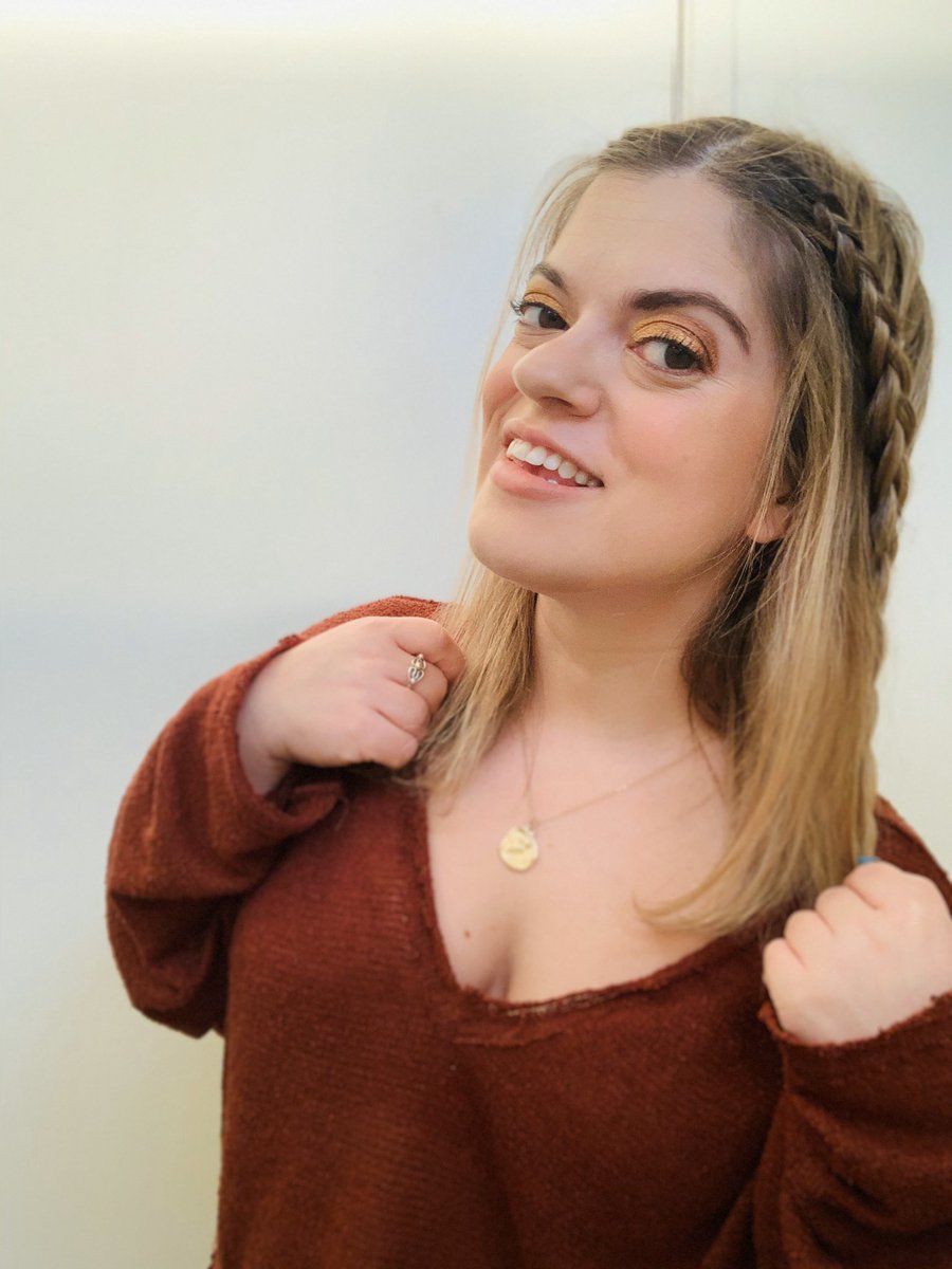 AdventurersDND's tweet photo. First things first, we play tonight at 6:30 pm PST! After Chase died, I stopped posting makeup looks because ya girl was hella sad!! Playing Angeliki has been very fun and today I finally felt like documenting one of her looks. #dungeonsanddragons #ttrpg #twitchaffiliate #liverpg https://t.co/O0Y0vBm24e