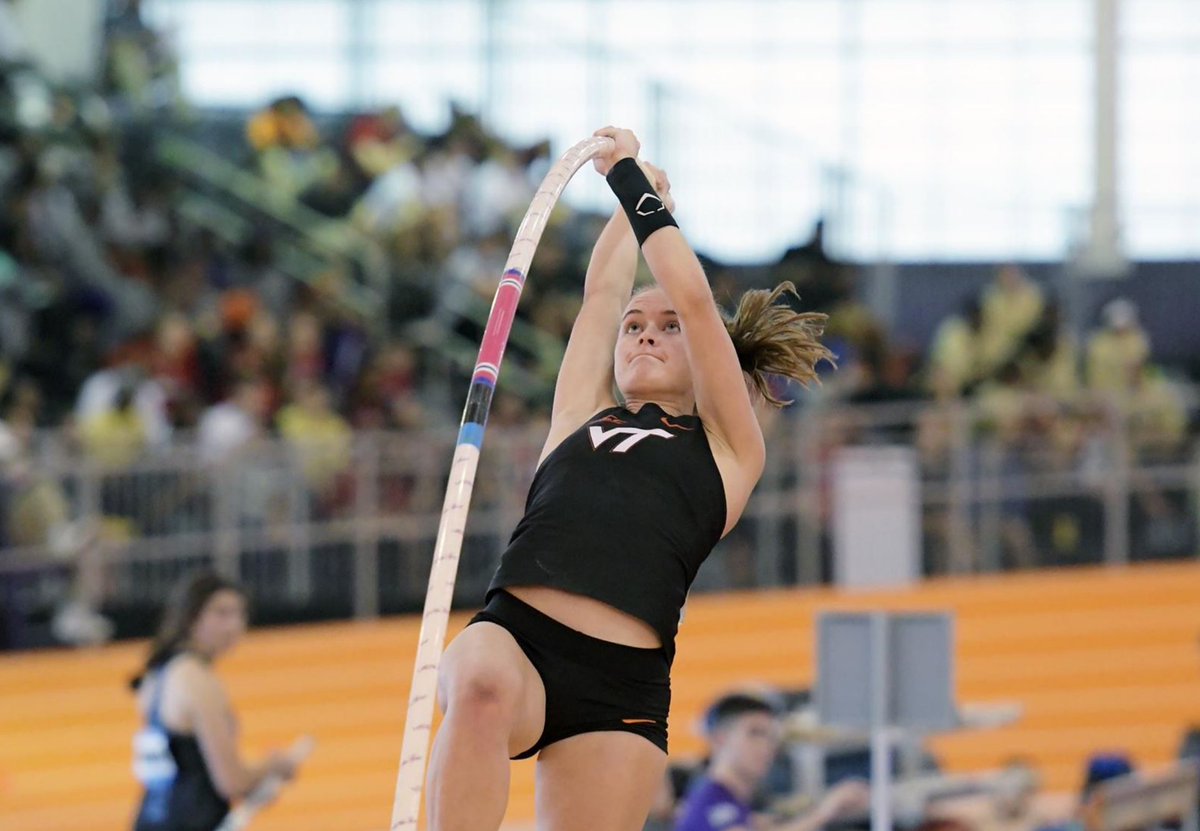 rachel baxter pole vault