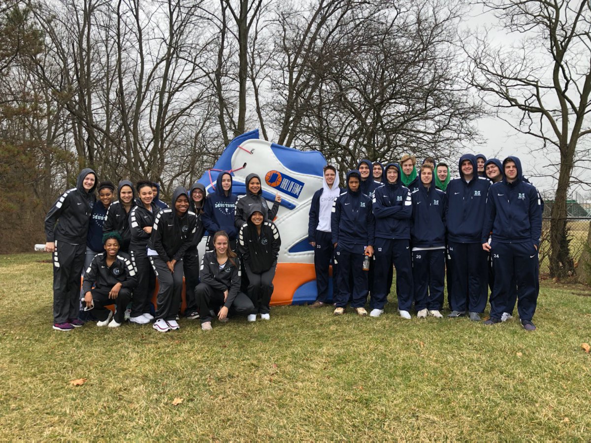 HoopsHall's tweet photo. Fun times today welcoming Lindbergh and Marquette high schools from Missouri for a tour of @HoopsHall museum, visit to New Castle Fieldhouse and games at @thehoosiergym.  What a day! 🏀 https://t.co/vfVyZmlXuq