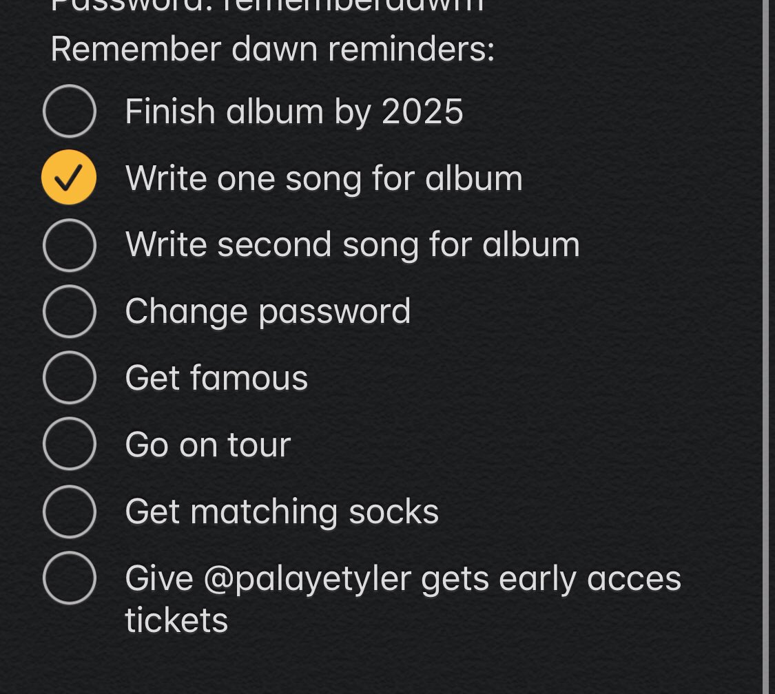 TheRememberDawn's tweet photo. @palayetyler Sorry no payment, I was just curious if you accepted Sephora gift cards. And alright I got you down in our reminders! https://t.co/8GWRkcOnWX