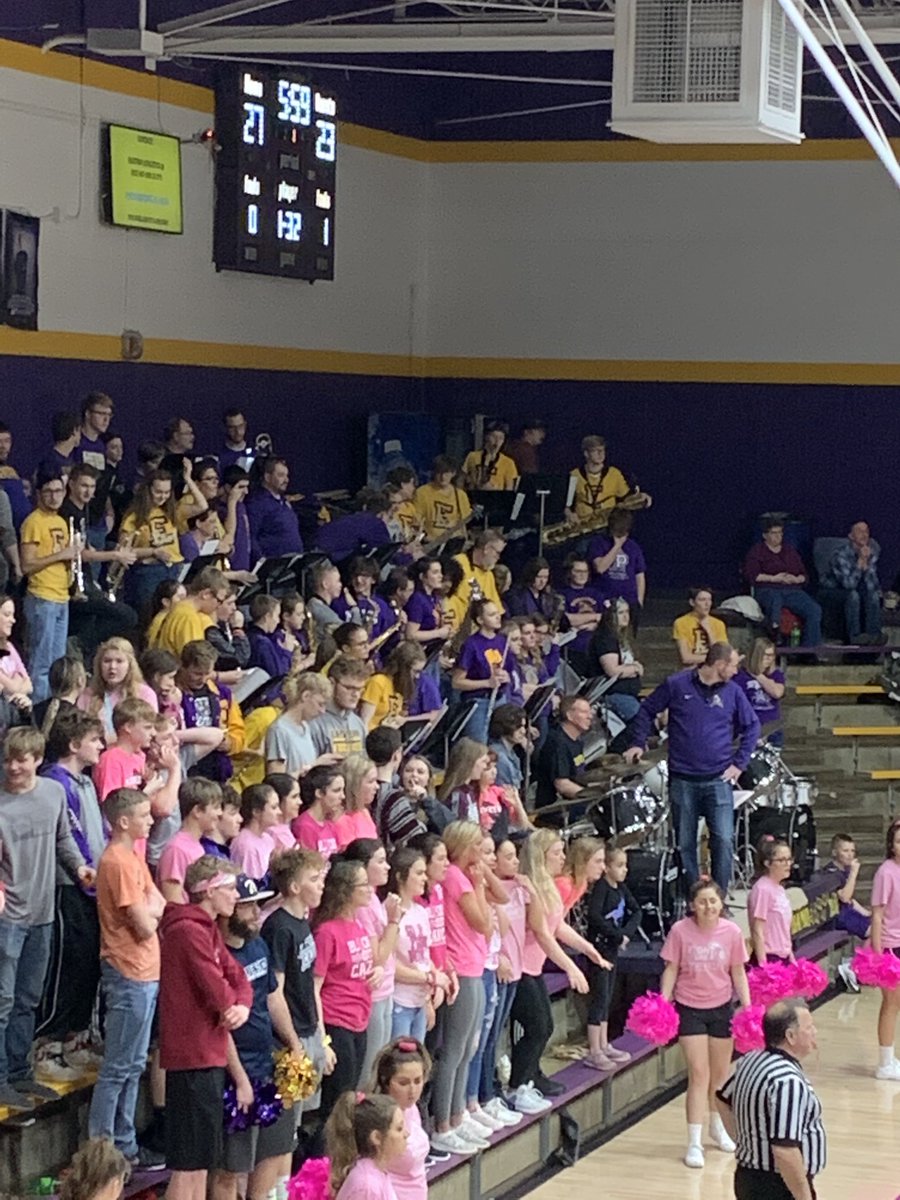EHS_Principal1's tweet photo. One of my favorite nights of the year. Alumni band night!!!! https://t.co/tcQiss1TTx
