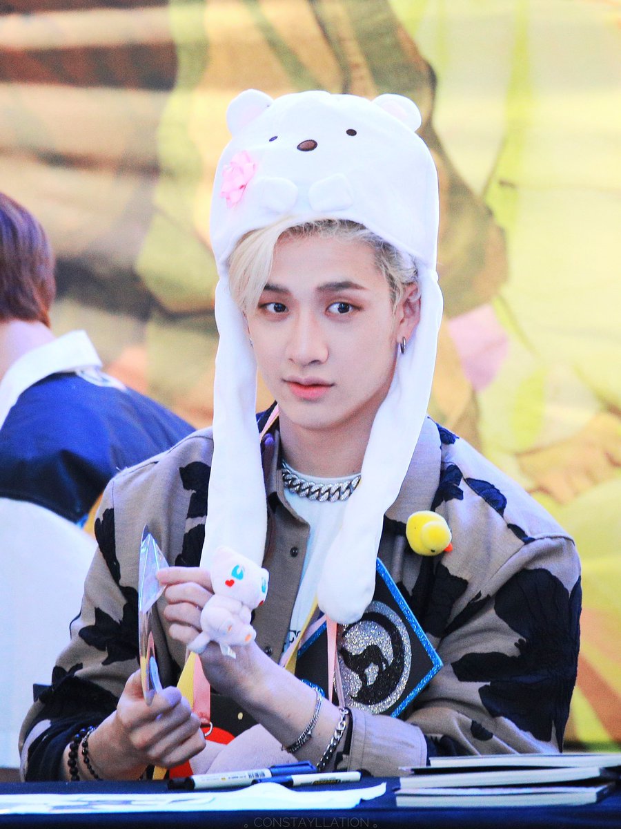 Helloo  #Chris  #CB97  #BangChan  #방찬  #StrayKids— (26/366)