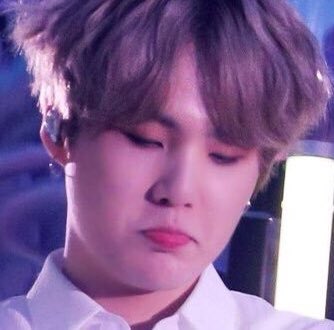 day 34: i want to boop yoongi’s button nose