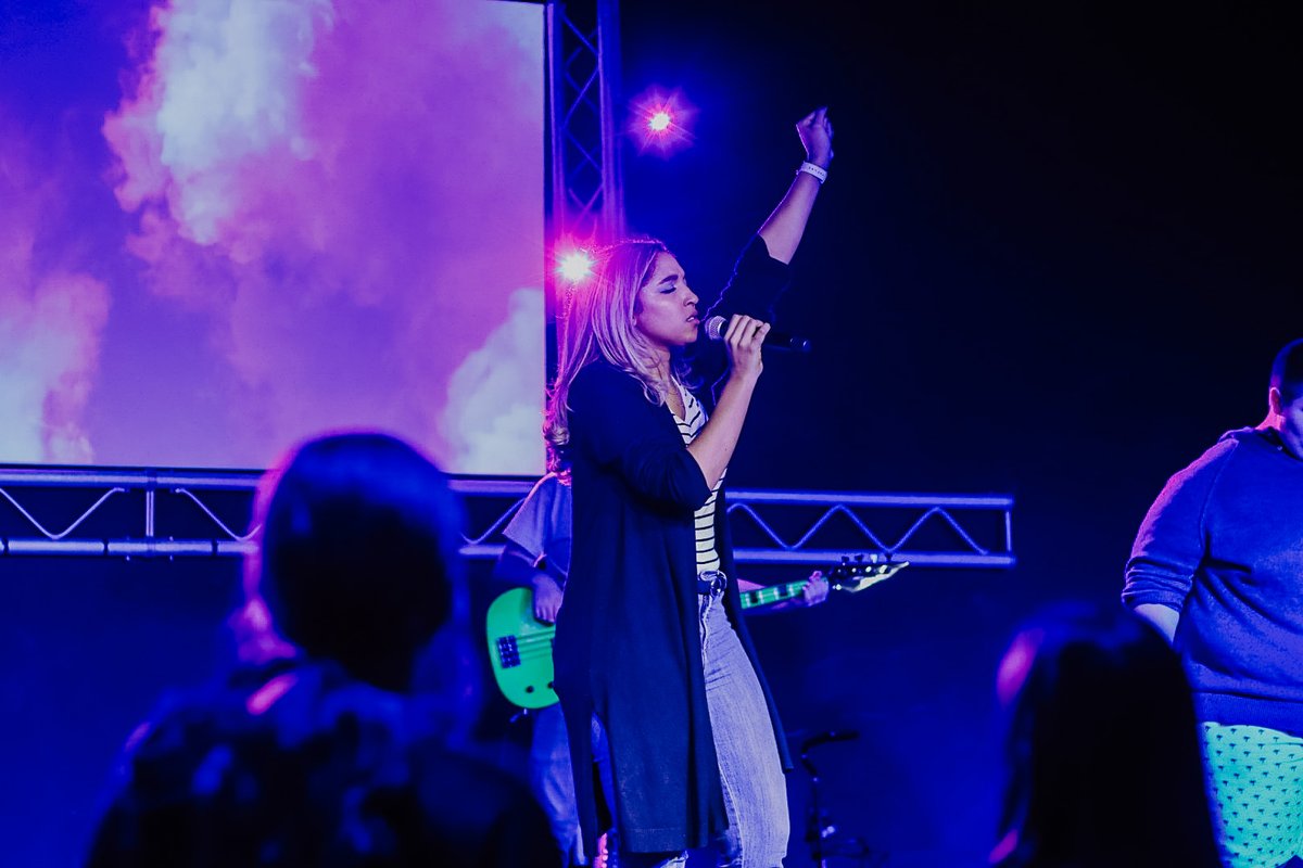 trstudentsstl's tweet photo. Tomorrow is S U N D A Y! We’re so excited to see you! So grab a friend and join us at 11:15 for an awesome youth service that you DON’T WANNA MISS!!!!! https://t.co/0poYZNUIYe