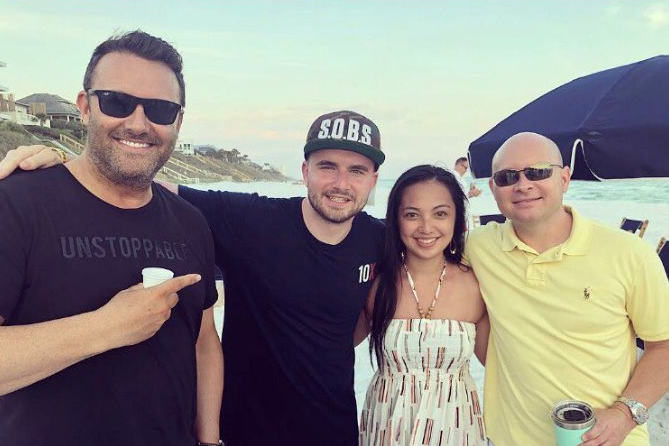 LexyFetta's tweet photo. Awesome time last year spent with our friends Brad Lea and Michael Burt!

Your network really is your networth! https://t.co/23xMqNhlWF