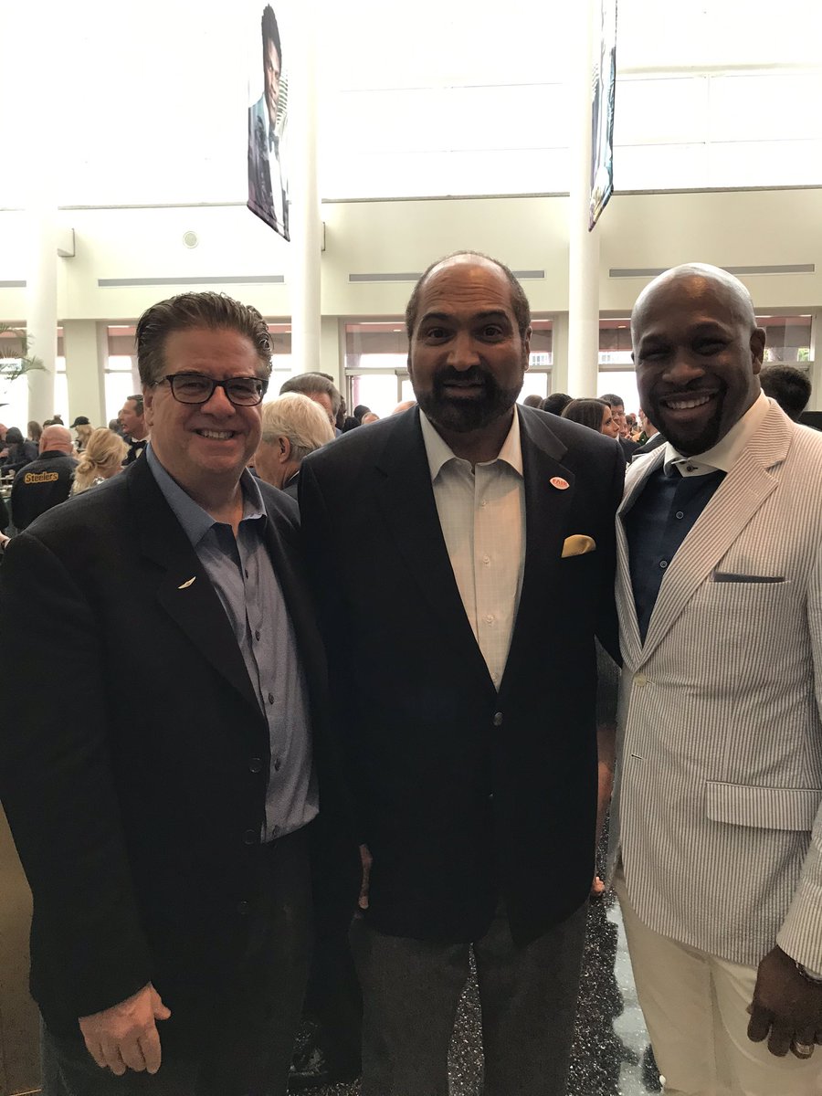 PLanza55's tweet photo. Happy to attend the NFL Honors event. Franco Harris, and Erwin Raphael COO Genesis Motor America https://t.co/Bvp5dbdycz
