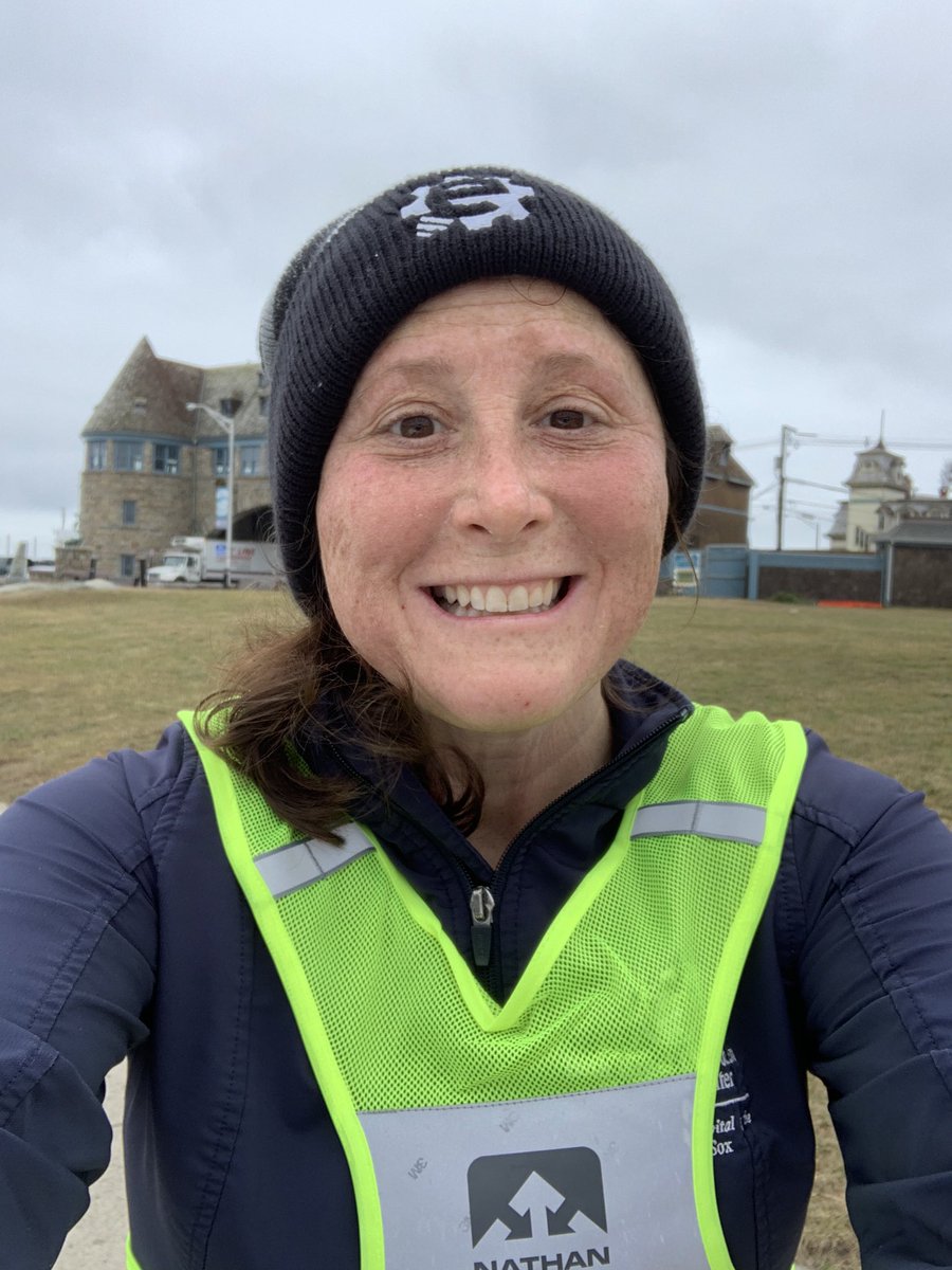 robinmaxcy's tweet photo. Sweet 16 is in the log book! Grateful for my run today including my views and New England weather. #run #bostonmarathon #train #maxcystrong #dadlegacy #teambidmc2020 #grateful @BIDMChealth @ASICSamerica @bostonmarathon #rhodeisland https://t.co/GTTJAMSJ3v