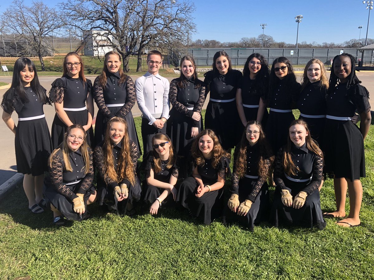 KennedaleBand's tweet photo. Great Job Today KHS Winter Guard (and floor crew) at the Alvarado Winter Guard Competition.! https://t.co/qqXTqzjdti