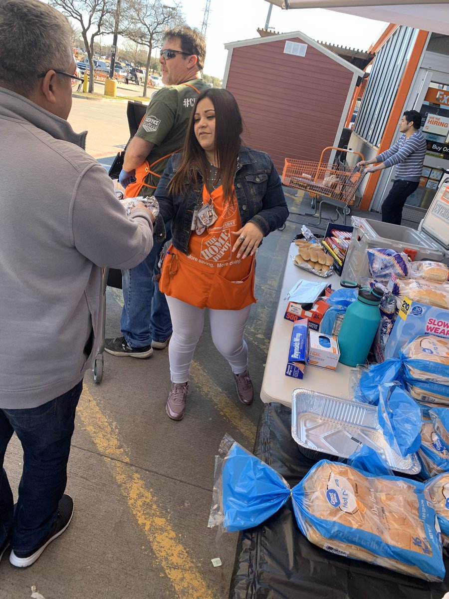 Ashley Padilla tweet media