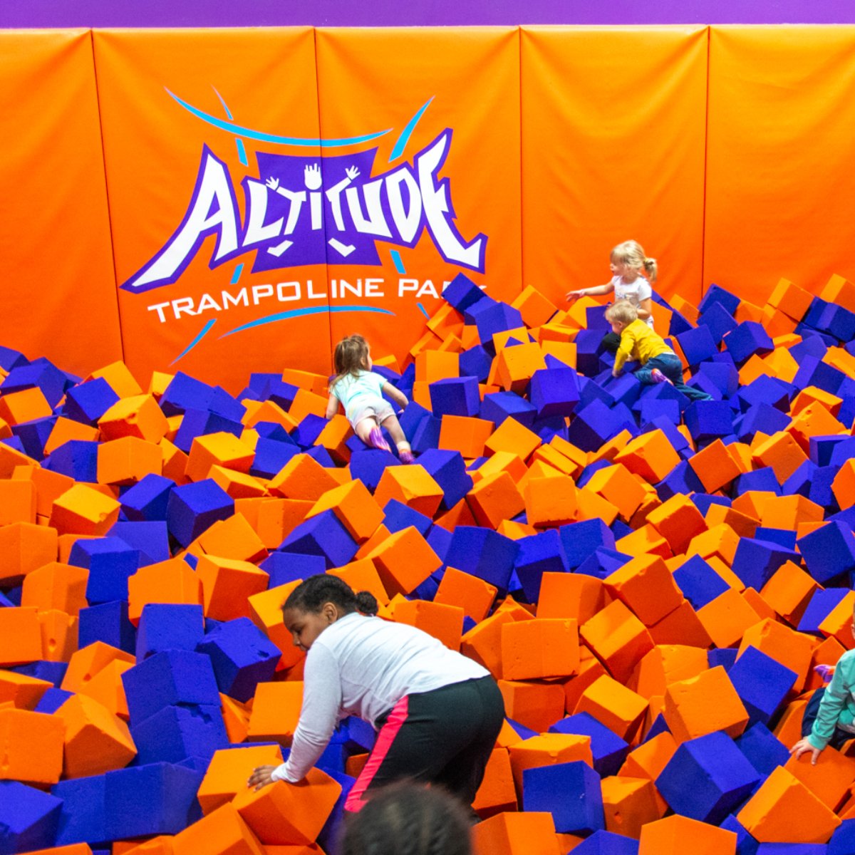 Altitude Trampoline Park Of Louisville tweet media
