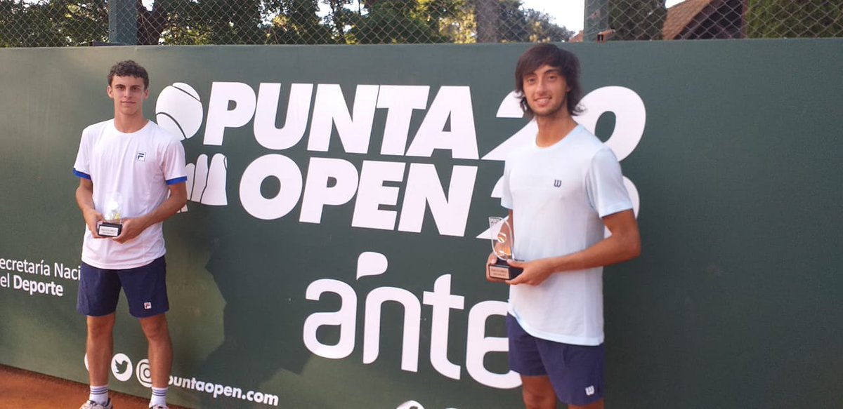 JulianFunky's tweet photo. Una gran semana para dos promesas del tenis argentino. @thiagotirante y @juanmacerundolo finalizaron subcampeones en el dobles del #PuntaOpen2020. Perdieron en la final ante Luz y Matos de Brasil por 6-4 y 6-2. 📷: @puntaopen. https://t.co/sngmFPhkyb