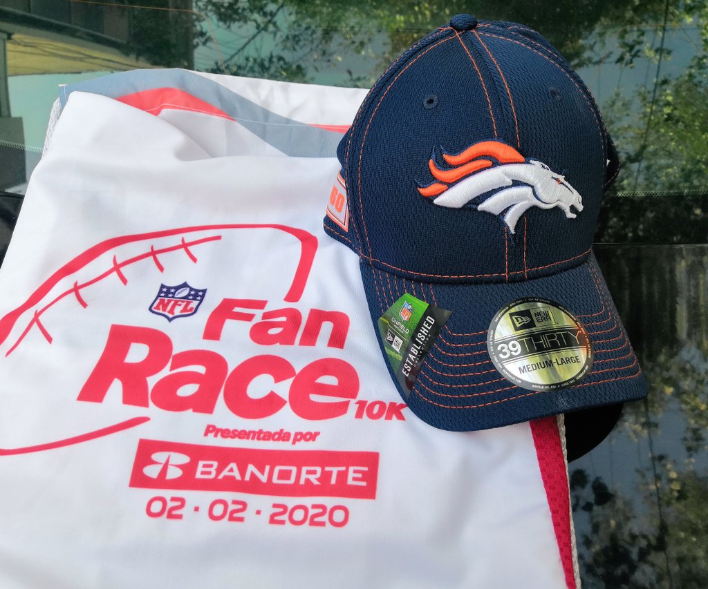 Que no se pierda esa bonita costumbre de estrenar gorra de #BroncosCountry 

Nos vemos mañana en la #NFLFanRace 😉✌🏻