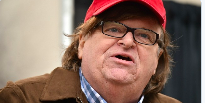 Silentwoo's tweet photo. Good looking man(F'ing disgusting) #KAG2020 #SpewingBullshit Get some @SCmusic82 #MAGAROLLERCOASTER #SoGross https://t.co/WKMk0mhnCy