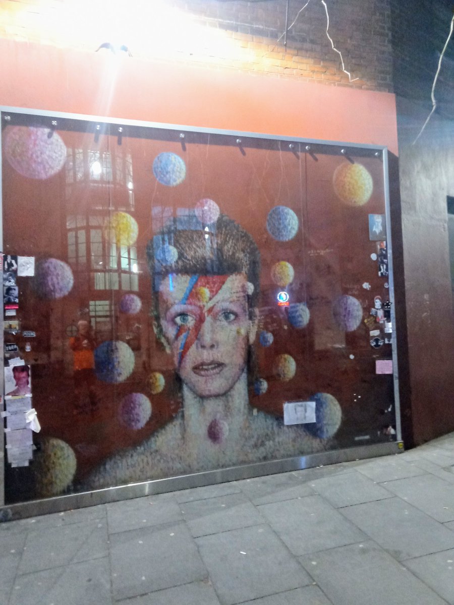 PPaulstephen's tweet image. Couldn't make the whole of the #run tonight,  but enjoyed joining the @LdnTubeRun gang from Highbury to Brixton following the Victoria Line.
Great fun as always with fab people.
Thanks very much for organising 🙏 &amp;amp; I look forward to our next adventure 😊