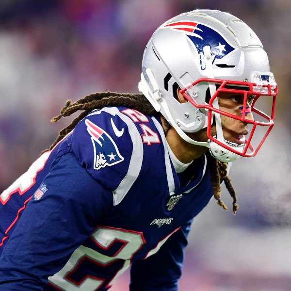 SteelersKB's tweet photo. Who actually deserved to win DPOY? 

RT- TJ Watt
Like- Stephon Gilmore https://t.co/wu3FF3Q1sY