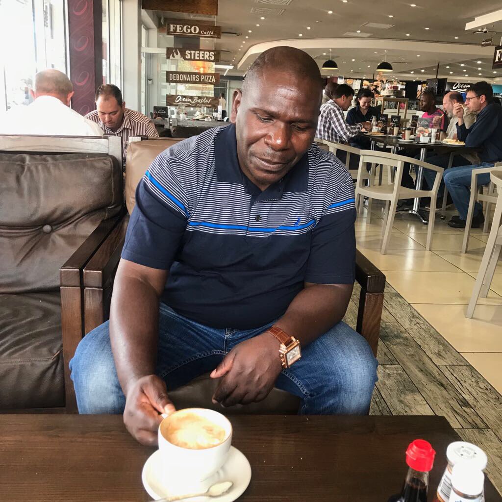 luciasilidi's tweet photo. Happiest of Birthdays to Mr Silidi,the Chairman,the CEO,the Vision bearer,a husband,a father to the boy's and a girl.I LOVE YOU DADDY❤️ https://t.co/kuq2n4x0as