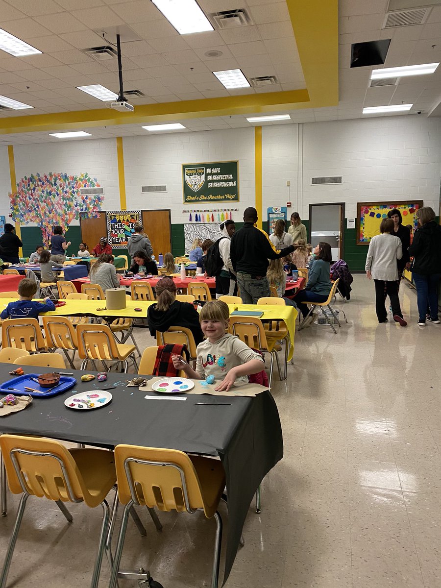 Shafer4YC_Dist1's tweet photo. Kindness Rocks @GoQLMS this morning! Thank you @JGoodwin09 and @hjstarky for hosting this for the Bruton Zone! It was a lot of fun with you, all the families and @arledockery ! https://t.co/zsUff29lXF