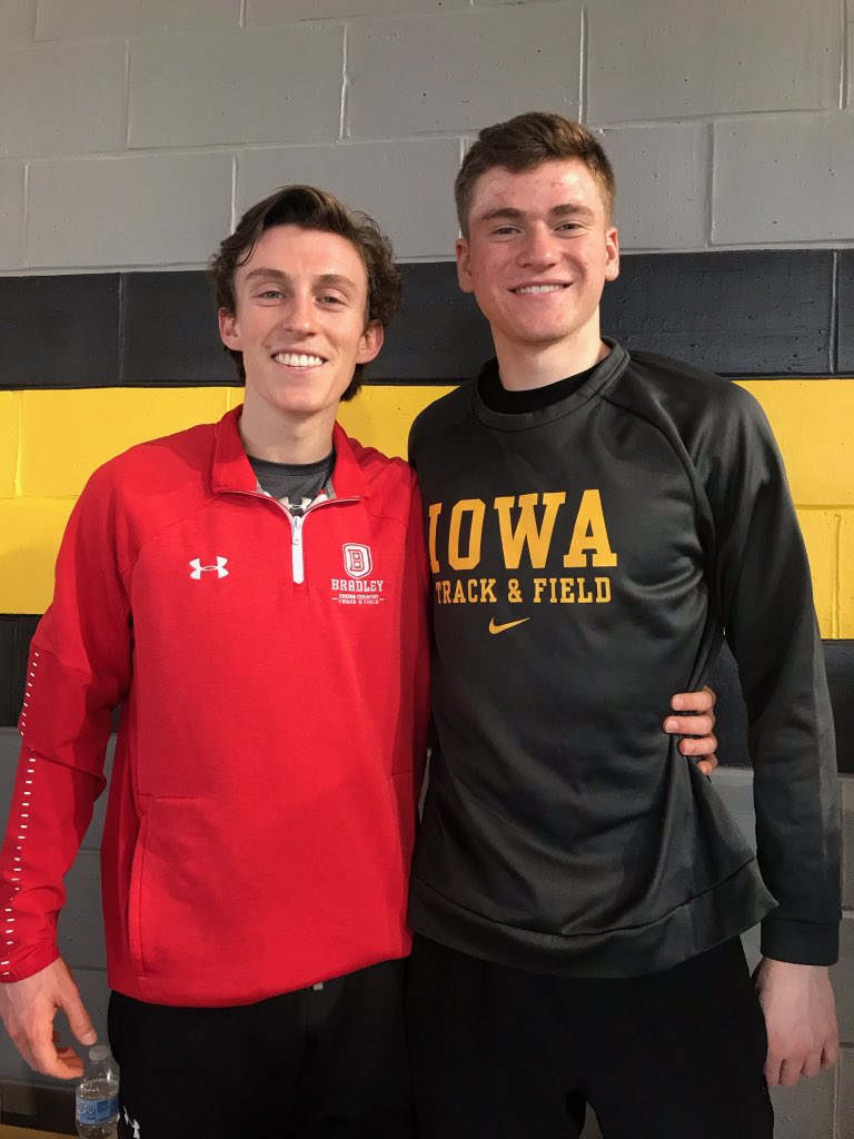 FreeburgTrack's tweet photo. Great job to @ZackPluff and @parrish_charlie competing today #blackandgoldinvite #onceamidget #ilforever @IowaXC_TF @BradleyXCTrack https://t.co/3AU6zRKQbQ