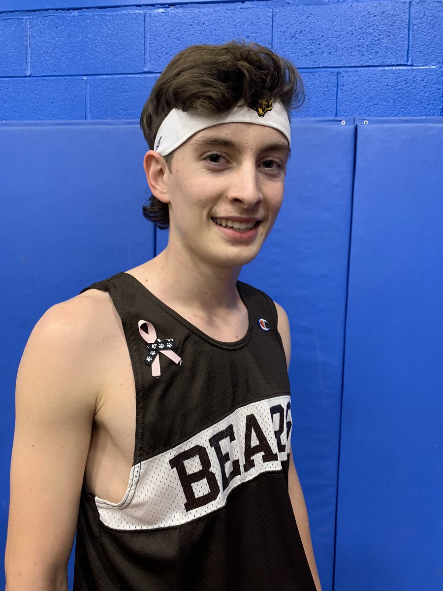 SHSBearsTF's tweet photo. ECC Championship in the 1000m, 1600m and 4x400m and also now ECC record holder in the 1000m (he is also on the ECC record 4x4 teams indoor and outdoor) #rhysthebeast #gobears #trackmullet #mulletpower #throwbackuni https://t.co/dvTy939Yv1