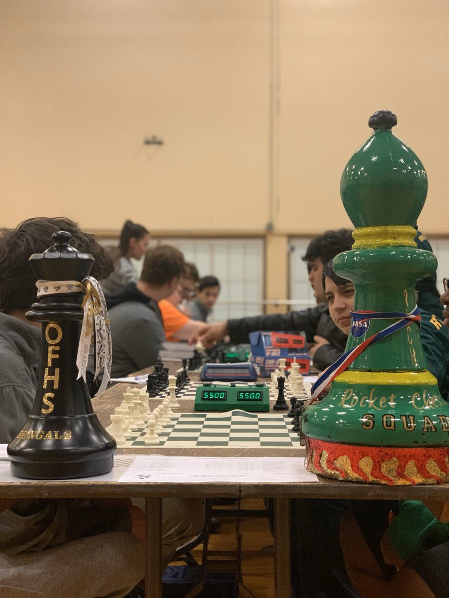 rocketchess's tweet photo. Round 4: Rockets vs. Oak Forest!!! https://t.co/ID8yFS9VuC