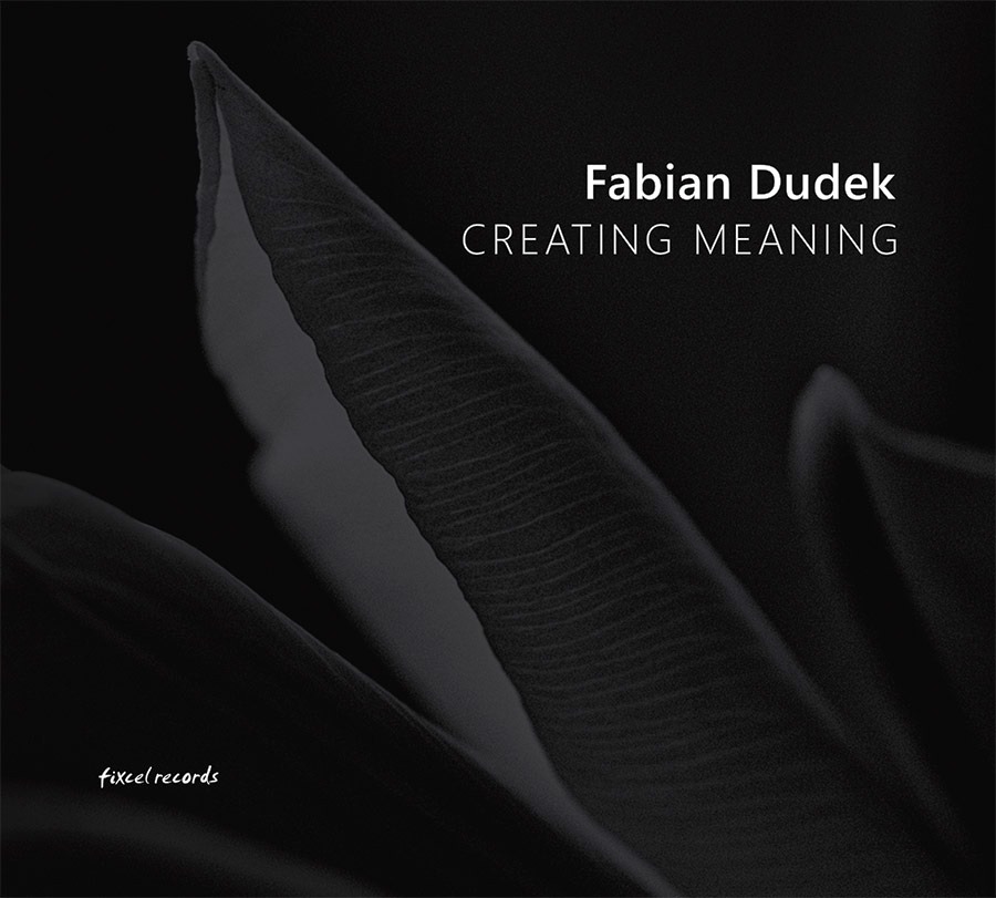 stephanadudek's tweet photo. Der belgische Blog #JazzHalo aus Torhout bespricht die Debüt-CD von Fabian Dudek, "Creating Meaning". https://t.co/CKLtFX1hXV #Jazz #Rüsselsheimjazz #FabianDudek #DavidHelm #FelixHauptmann #FabianArends. https://t.co/d7JX0K472H