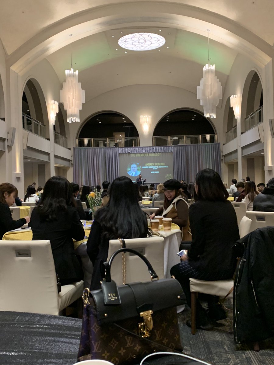 jin_dian's tweet photo. Great Talk and have benefited a lot from #rhtc2020 #htm402 https://t.co/Kgdm2yBqJf
