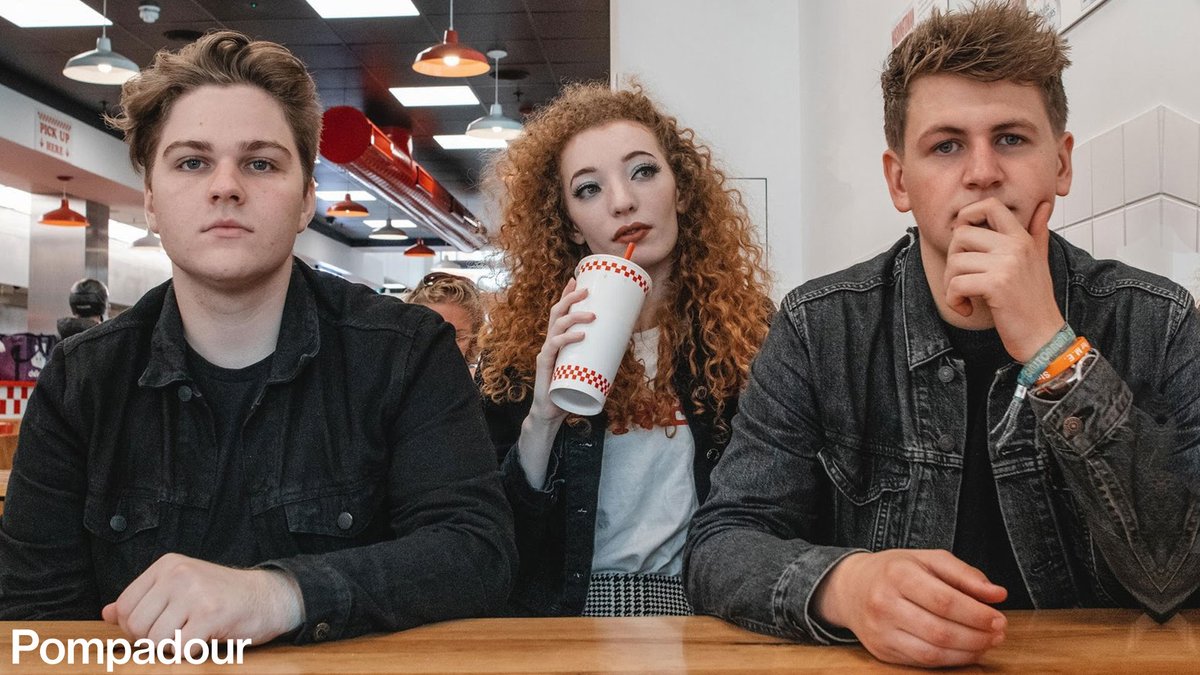 freshnet's tweet photo. #nowplaying on @BBC6Music @PompadourBand POMPADOUR - Veronica - from tomorrow night's @BBCIntroducing Mixtape https://t.co/a6Jg0o51ty https://t.co/LUClLLBQQk