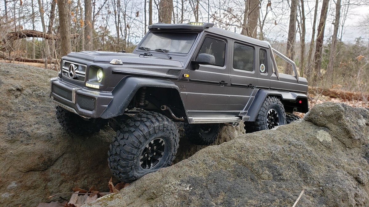 buy_fix's tweet photo. Had the @Traxxas Trx6 out today for some fun.
#buyitbreakitfixit #traxxas #traxxastrx6 #rccar #rccars #rcrockcrawler #rc6x6truck #rctruck #tinytrucks https://t.co/6JanuaHUXk