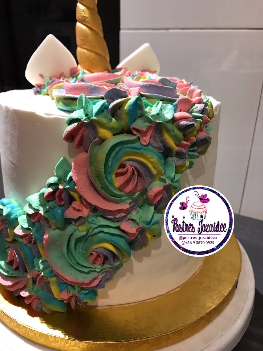 PJozaidee's tweet photo. Buenas noches amigos les muestro la entrega para finalizar el día una linda torta unicornio 🦄🥰 que esperas para contactarnos y solicitar tu torta ideal con los sabores que desees contacto al WhatsApp +56935700929 @lopradoconecta2 @lopradoaldia https://t.co/5zgkGgndK5