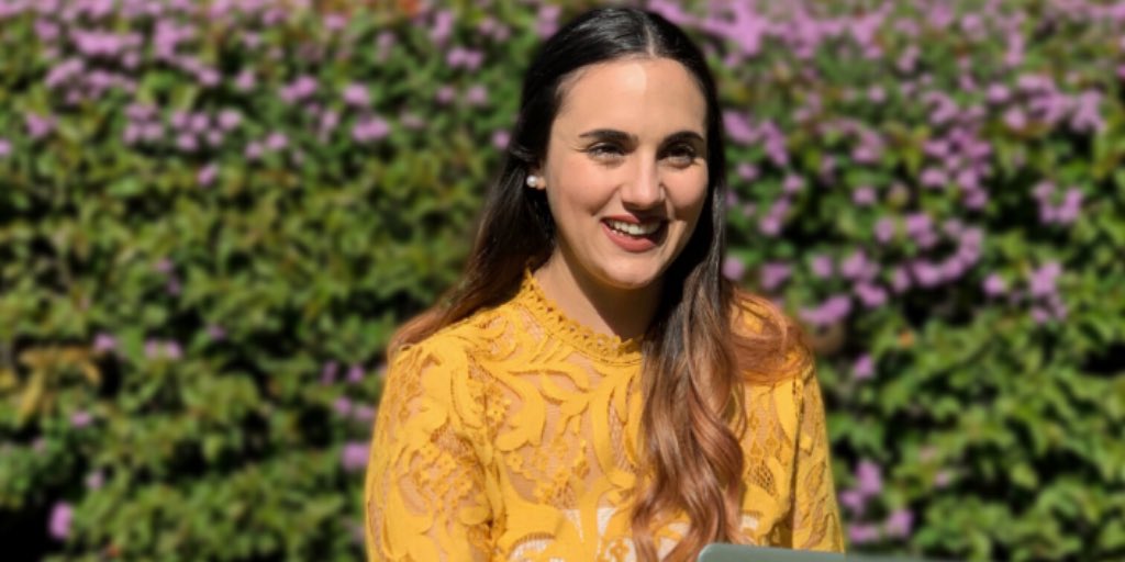 FIUalumni's tweet photo. Make sure to tune into our Instagram on Monday, February 3, as we kickoff #PantherAlumniWeek with an Instagram Takeover from alumna @janeebug_ ‘15, Student Engagement Coordinator at California State University, San Bernardino! https://t.co/ddRNs0RH9r