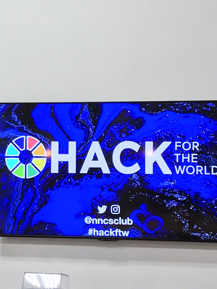 MillerNCHS's tweet photo. Getting ready to judge the Hackathon hosted by @nncsclub. #hackftw https://t.co/zfWbp8aUB4